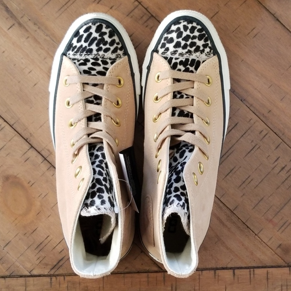 Converse Shoes - Picture 4 of 8